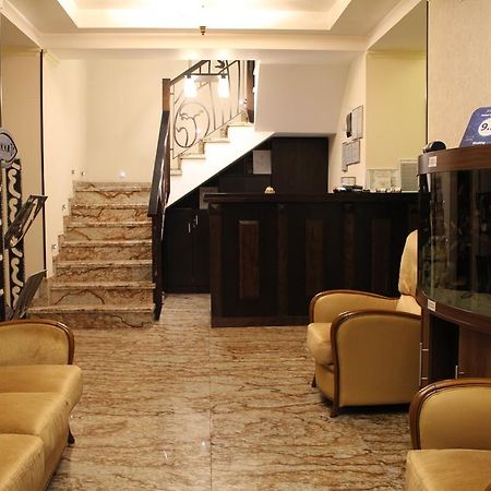 Hotel Anna Junior Târgu Jiu Extérieur photo