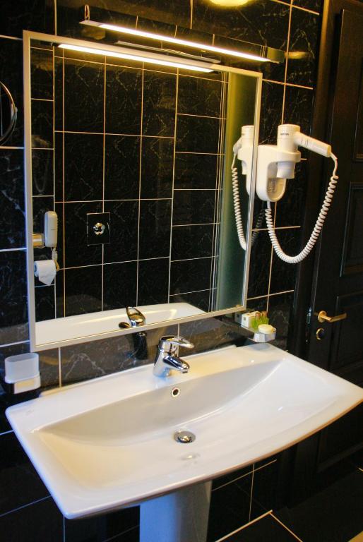Hotel Anna Junior Târgu Jiu Chambre photo